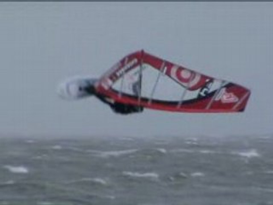 Klaas Voget: Backloop bei 9 Bft