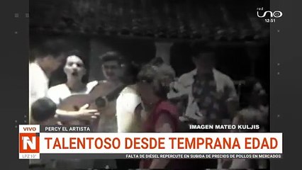 Videos inéditos e Percy: La faceta como cantante