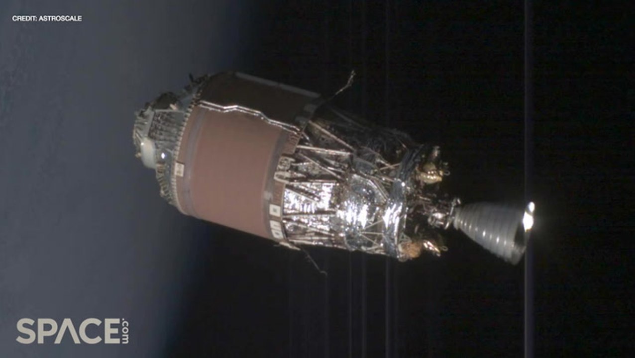 Astroscale Spacecraft Captures Stunning Time-Lapses Of Space Debris Launched