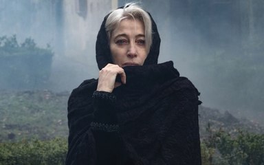 Grandissima Valeria Bruni Tedeschi in Duse, in concorso a Venezia 2025