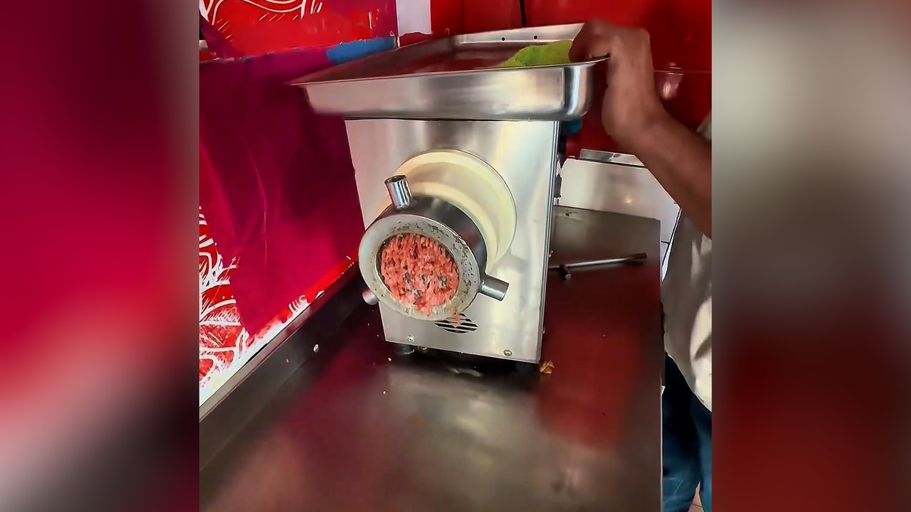 Böyle skandal görülmedi! Vatandaşa bozuk et yedirmek için düzenek kurmuşlar