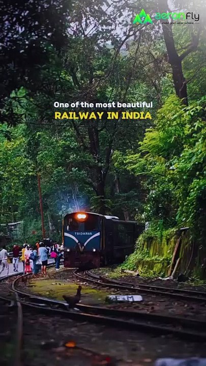 A journey through the clouds, at one of the most beautiful railway stations in the world – Darjeeling 🚉💙