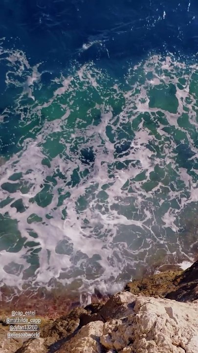 Dylan Deschamps et sa femme Mathilde ont choisi le Cap Estel pour immortaliser la journée de leur mariage en photo