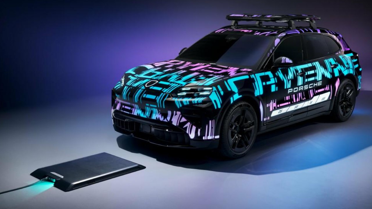 Wireless Charging beim 2026 Porsche Cayenne Electric im Check