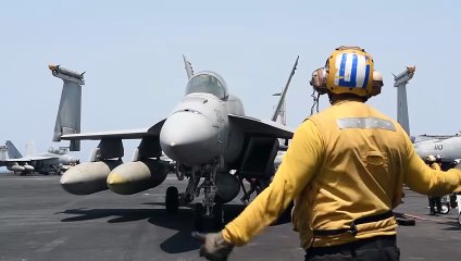 USS Nimitz sailors conducting routine operations at sea. ⚓🇺🇸