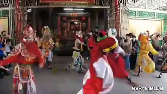 Magia e tradizione: la danza Yingge per il Capodanno cinese