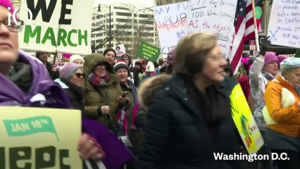 Insediamento Trump, la protesta delle donne in difesa di aborto e minoranze