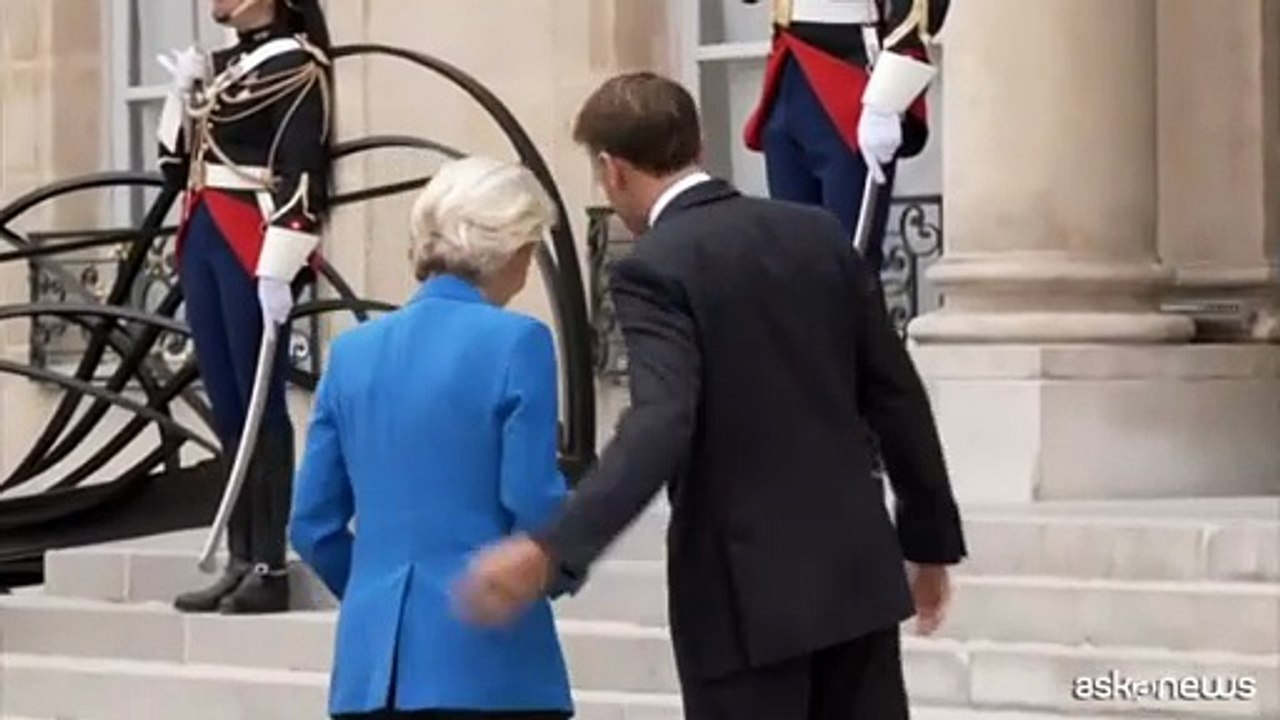 A Parigi al via riunione "volenterosi" per Ucraina: arrivo dei leader