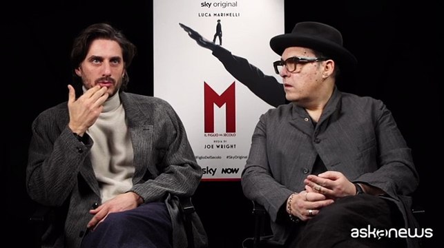 Luca Marinelli diventa Mussolini in M. Il figlio del secolo : «Un opportunista che voleva solo il potere»