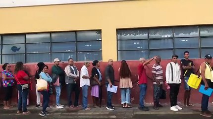 SAC do Comércio tem fila quilométrica para emissão da nova carteira de identidade