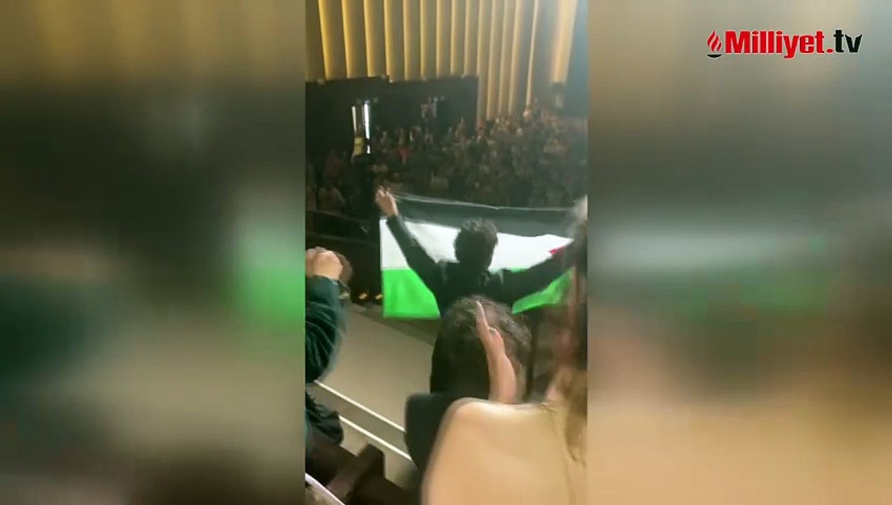 22 dakika boyunca susmayan alkış: Venedik, Gazze için ayağa kalktı!