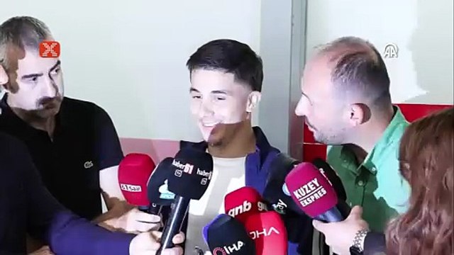 Trabzonspor'un yeni transferi Benjamin Bouchouari, Trabzon'a geldi