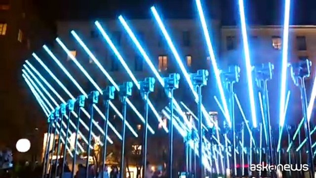 Lione celebra 25 anni di Fête des Lumières con spettacoli luminosi mozzafiato