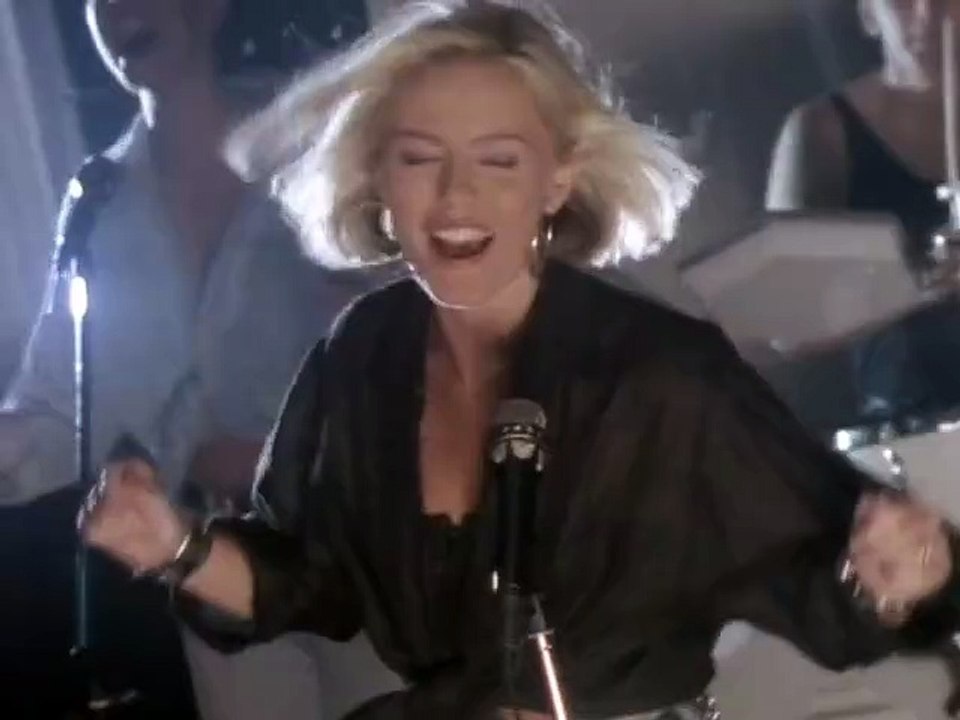 8th Wonder - Cross my heart (Original)