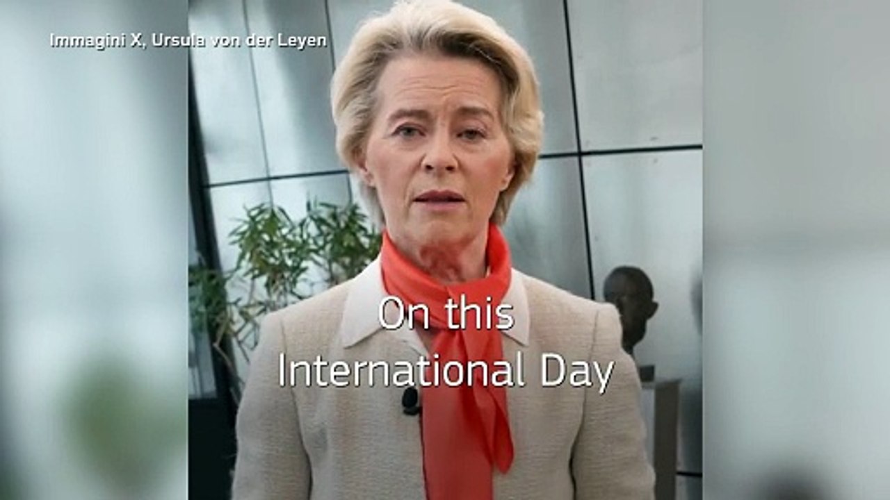 Ursula von der Leyen: «Oggi, e ogni giorno, al fianco delle donne vittime di violenza»