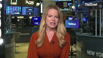 Amazon's plan to fix airplane Wi-Fi catches a bid