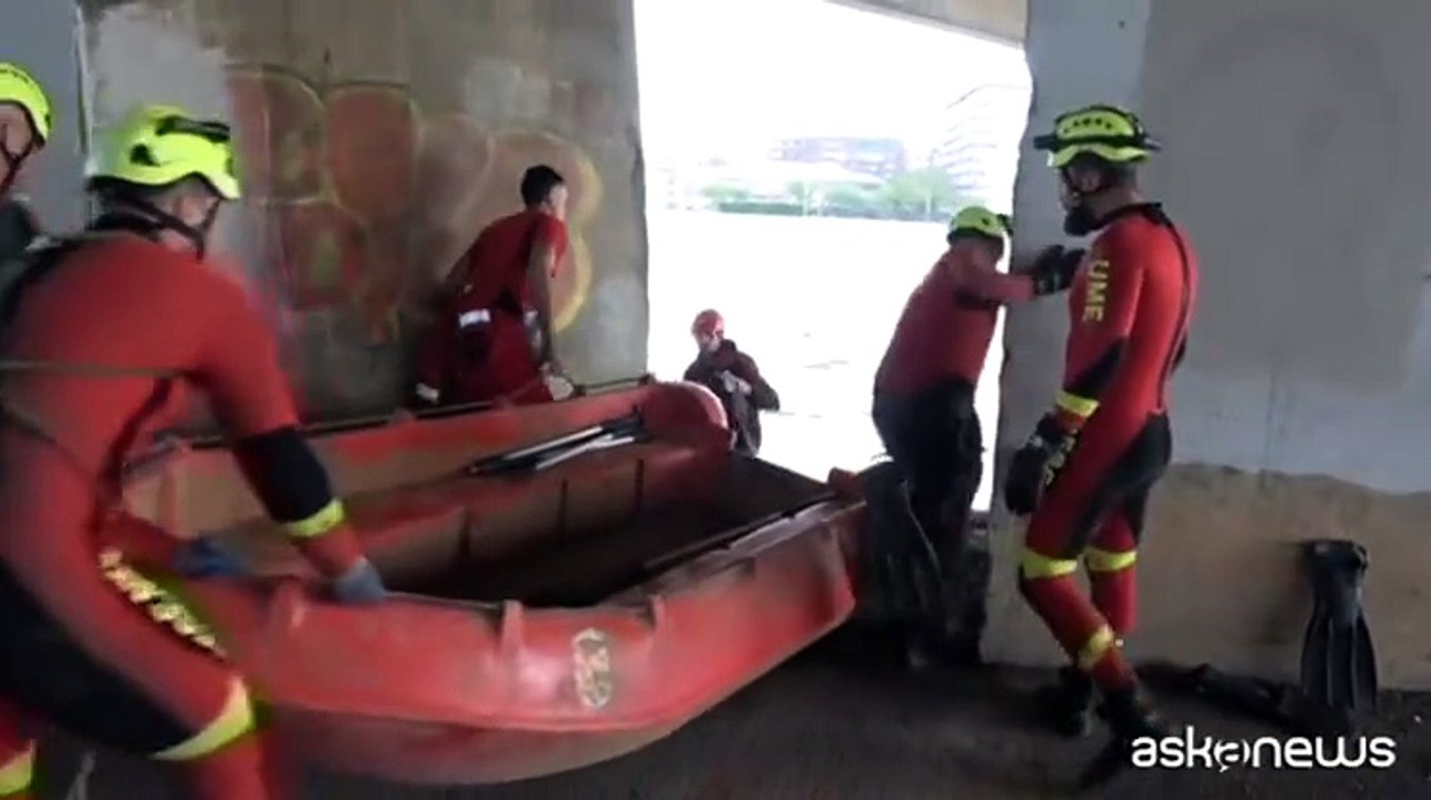In Spagna si cercano ancora i dispersi dell'alluvione: mancano all'appello 89 persone