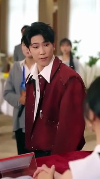 (5) Ending In her previous life, she gave everything for her three ungrateful brothers, but in return she was betrayed and died tragically. In her new life, she returned as a dark figure, taking every step carefully. Blood debts are paid with blood. Her r