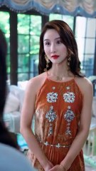 《重生後我讓全家高攀不起》（下）Reborn before exams, she cut ties, aced college, and severed family bonds.前世她小心翼翼愛著的家人卻無視她的死活，重生歸來她果斷與白眼狼家人劃清界限，獨自備戰高考一舉考入頂尖學府自此她光芒萬丈，而那一家人只能眼巴巴看著她越走越遠，再無資格靠近！#熱播短劇#總裁#复仇
