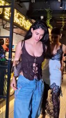 quite the serious pehle aap pehle aap sesh as the besties pop out of a bandra joint, and one of them goes pro max to make sure the other one is bundled up in her ride first‍♀disha patani mouni roy