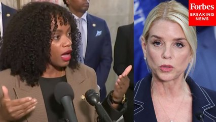 Summer Lee Demands DOJ Hand Over All Of Its Epstein Files 'Immediately'