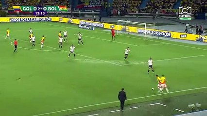 Lampe salva a Bolivia; cabezazo de Jhon Arias