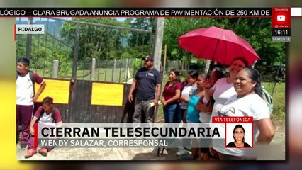 Padres de familia cierran telesecundaria por falta de un docente en Hidalgo