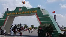 Vietnam Military EXPO