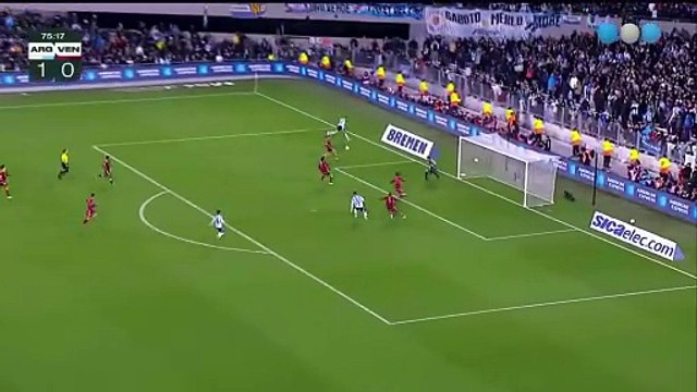 Lautaro Martínez puso el 2-0 de Argentina contra Venezuela