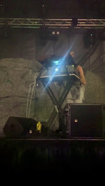 Agar Agar  Music Show Performance in Cabaret Frappé  #music #show #france #musicvideo  (28)