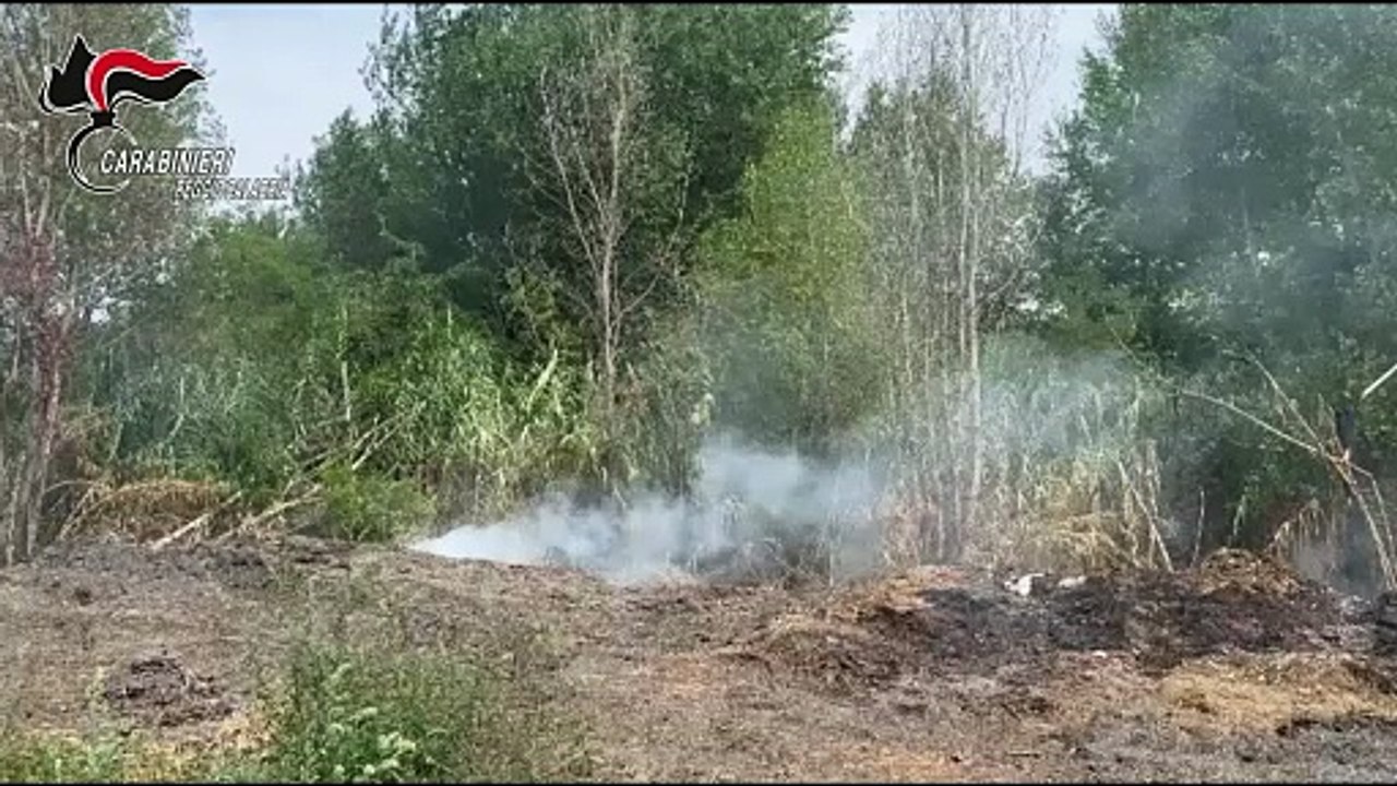 A Seminara 70 tonnellate di compost in una discarica illegale: svelato il mistero dei fumi a Gioia Tauro