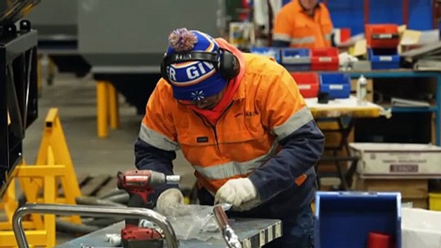 Regional Victorian town finds solution to skilled worker shortage by embracing migrants