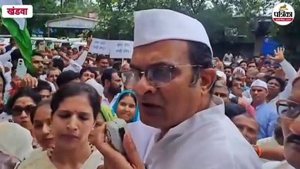 कांग्रेस का प्रदर्शन... तीन विधायक, एक मंत्री, फिर भी 22 साल से गड्ढे में सडक़