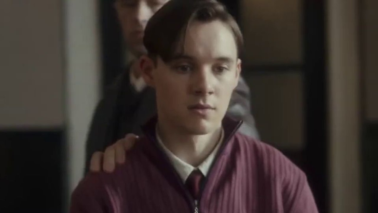 Truth & Treason Trailer OV