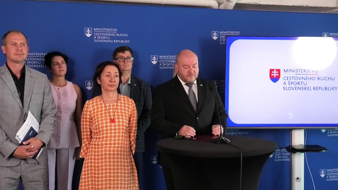ZÁZNAM: R. Huliak: Štát by pri vratkách DPH mohol ušetriť v konsolidácii miliardu eur