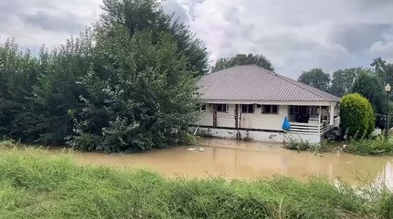 Special: 11 सालों से कुछ नहीं बदला, बाढ़ के टेरर से हैं कश्मीरी खौफजदा