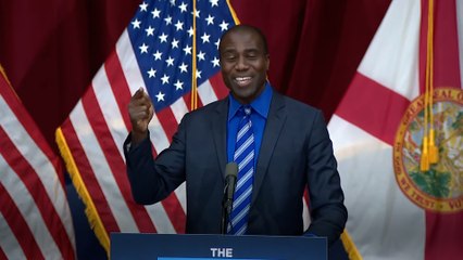 Florida, cerca de eliminar la obligatoriedad de las vacunas: "Tu cuerpo es un regalo de Dios"