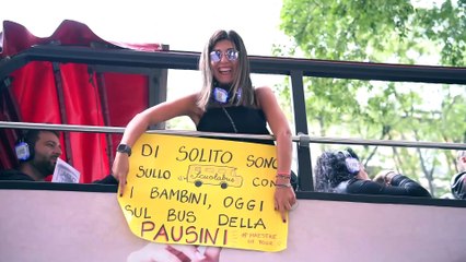 Laura Pausini festeggia 30 anni di carriera con "CIAO" e un bus party