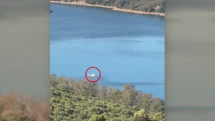 Dos personas ilesas tras estrellarse un helicóptero en Cadiz