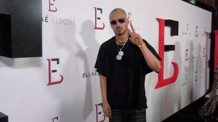 Quincy Brown attends "Ellaé Lisqué's 10th Anniversary Show" red carpet