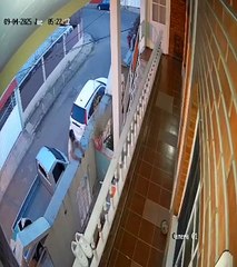 Hombre se mete a casa para robarse un par de tenis en colonia capitalina