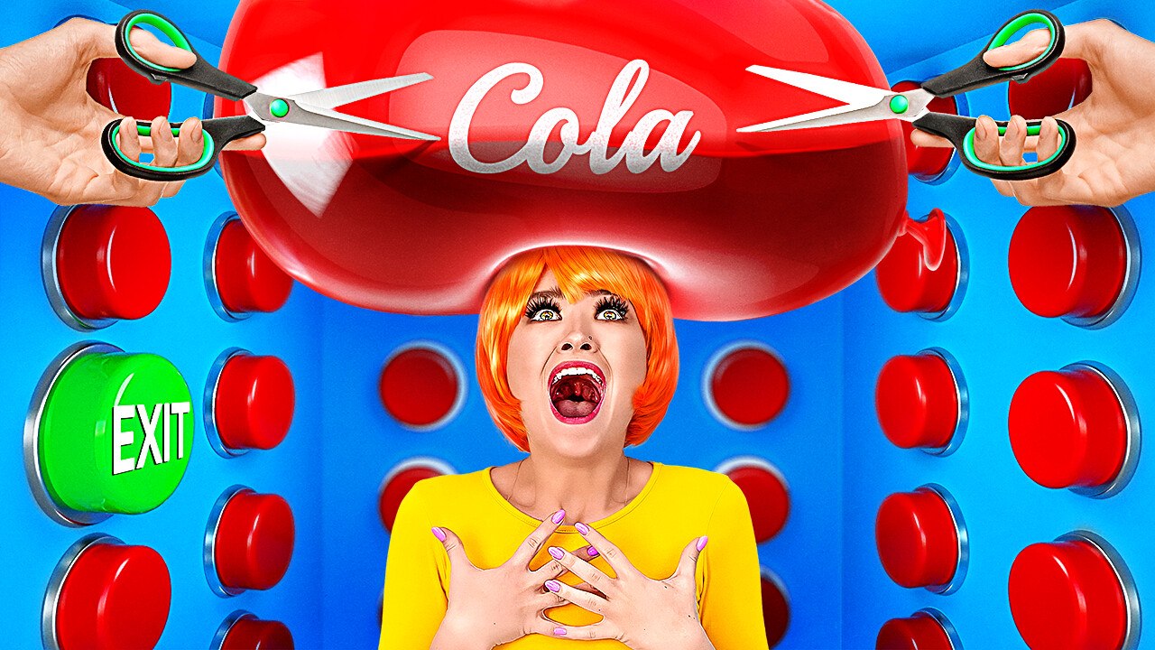 100 Mystery Buttons And 100 Balloons: Only 1 Lets You Escape