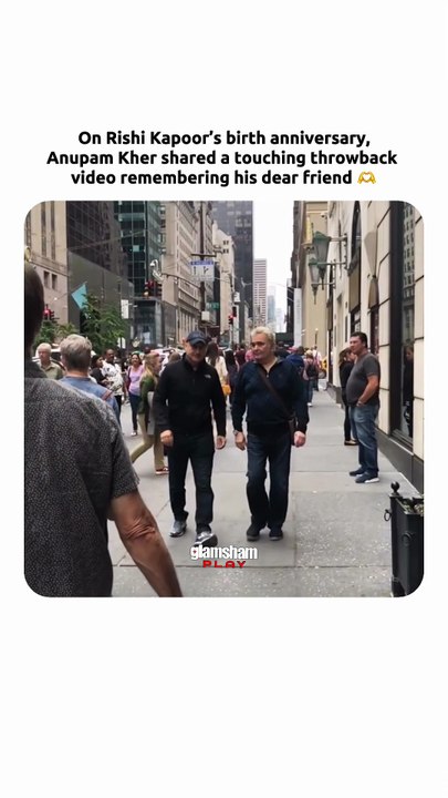 On Rishi Kapoor’s birth anniversary, Anupam Kher shared a heartfelt throwback.  #rishikapoor #reels #anupamkher #actors #birthanniversary #bollywood #kapoor [Kapoor, anupam kher, bollywood, rishi kapoor, glamsham, edits]