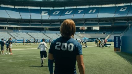 Chad Powers: O Quarterback 1º Temporada Trailer Dublado