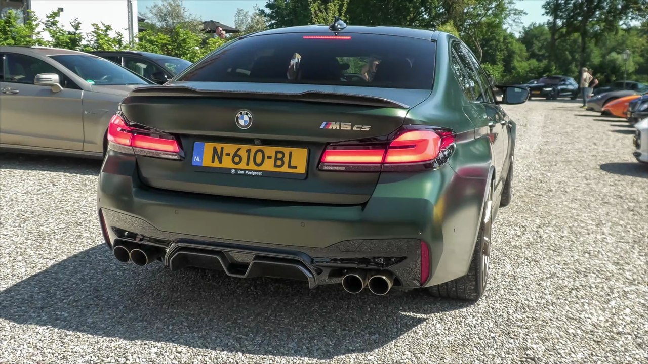 BMW M5 CS with Custom Exhaust - Accelerations, Revs & Burnouts !