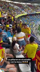 VIDEO: ¡No todo fue fútbol! Hincha sorprendido con la ‘otra’ en el partido de Colombia vs. Bolivia
