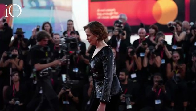 Sigourney Weaver, il discorso a Venezia: il Leone d'oro a una carriera da pioniera