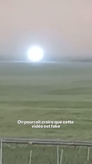 Un phénomène aussi rare qu’impressionnant : la foudre en boule 😳