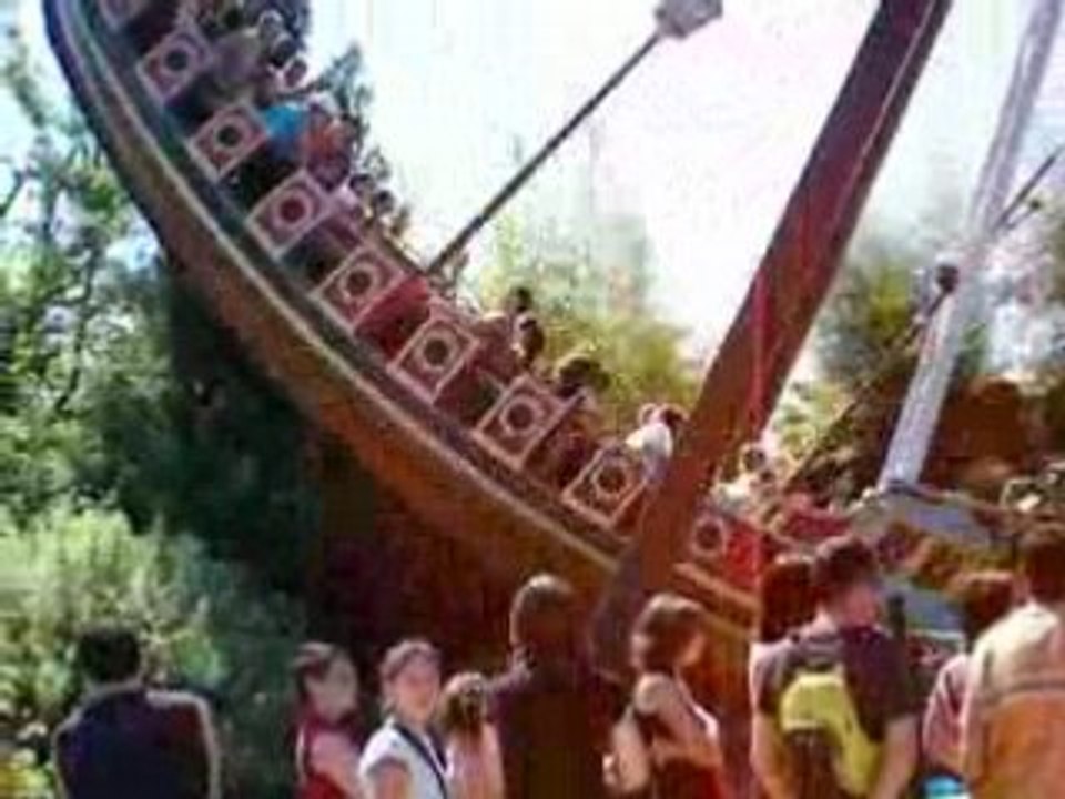 Bateau pirate du PAL ou Comment vomir ?