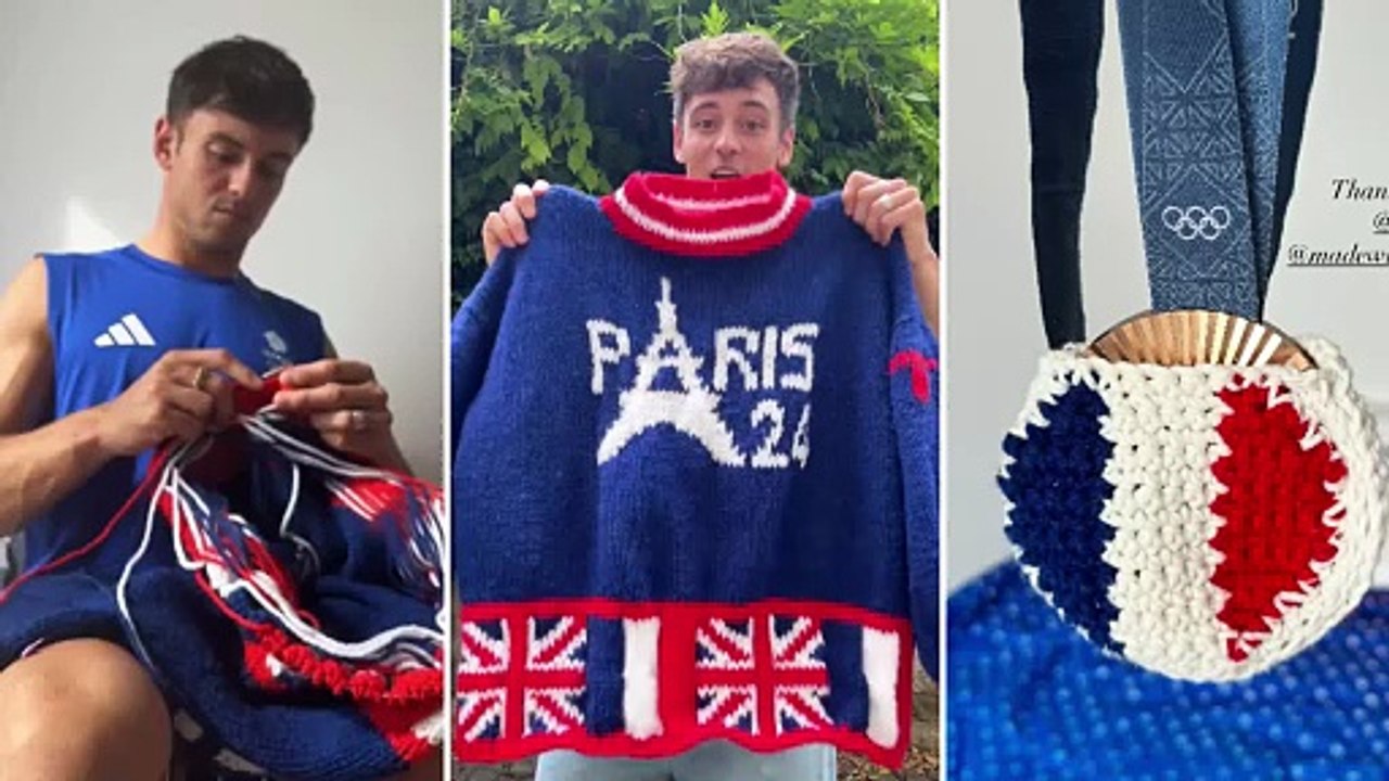 Dal maglione al porta medaglia: tutti pazzi per i gadget olimpici ai ferri di Tom Daley